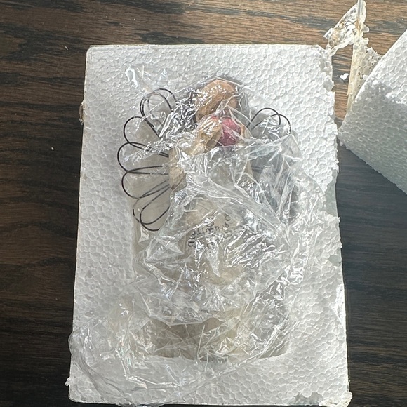 Willow tree - Picture 4 of 5